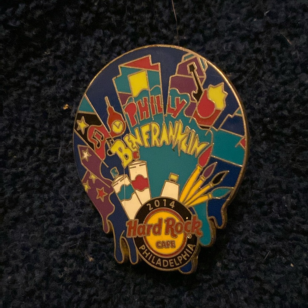 Philadelphia HR pin